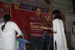 Prize Distribution By- Kailash Agrawal ji (2)     